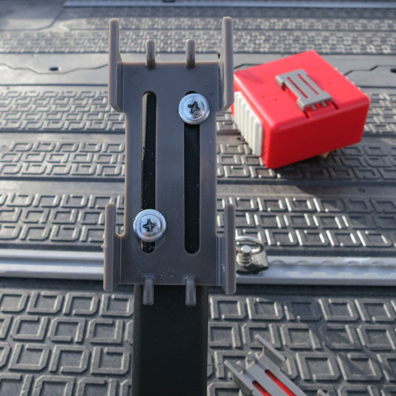 Rising Rigging Station